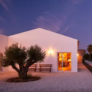 https://rufino-quinta-estevais.hotelaalgarve.com