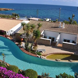 https://ocean-villas-luz.hotelaalgarve.com