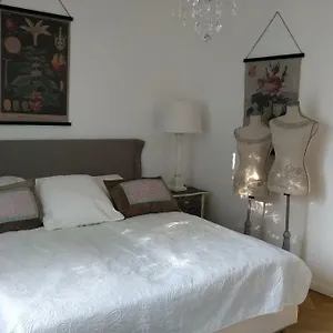 https://namelos.com-bavaria.com